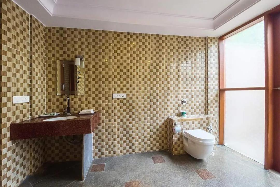 Krishna Heritage Resort Бадами Экстерьер фото