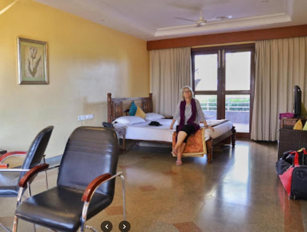 Krishna Heritage Resort Бадами Экстерьер фото